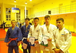 ����� ���������������� ��������� �� ���������� ������� �� ����� ��� ������