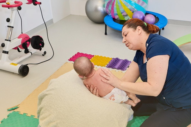 В Днепре открыли новый реабилитационный детский центр