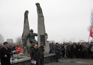 � ���������������� ������ ������ ������ �� ������ 25- � ��������� ������ ����� �� �����������