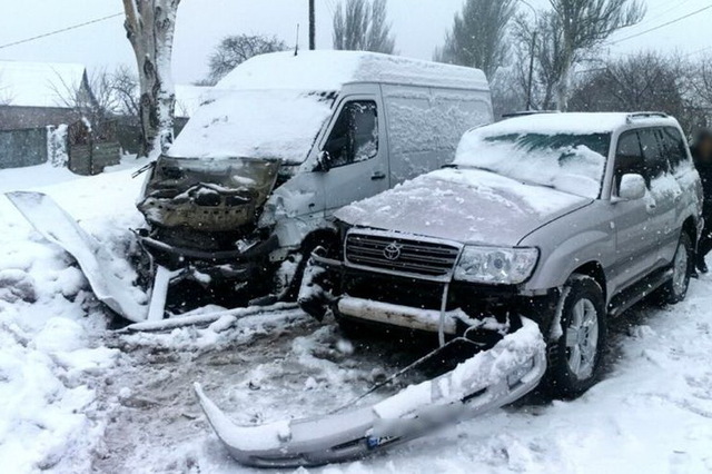    Land Cruiser  Sprinter.   