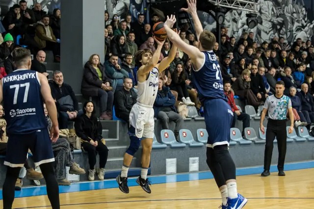 фото - fbu.ua Суперлига: матч Днепр — Харьковские Соколы перенесли из-за продолжительной воздушной тревоги