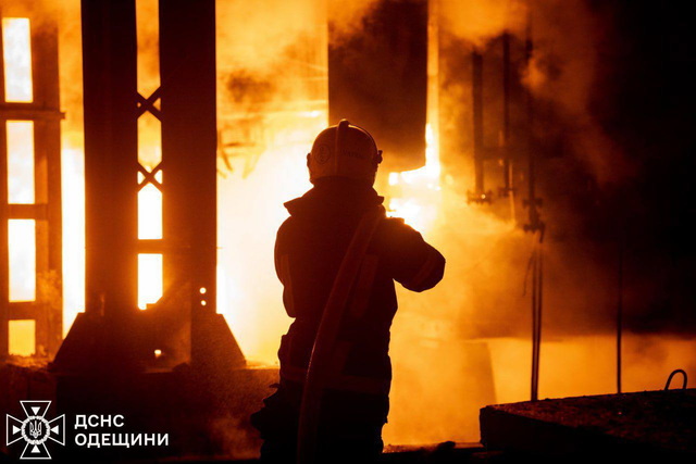 ����� ��������� ���� �� ���������� � �����, ������ � ������