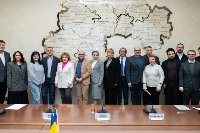  � ���������������� �������� ��� �������� ������ � �������� ���������� ������ ���������: ���������� ��������� ������'� �������