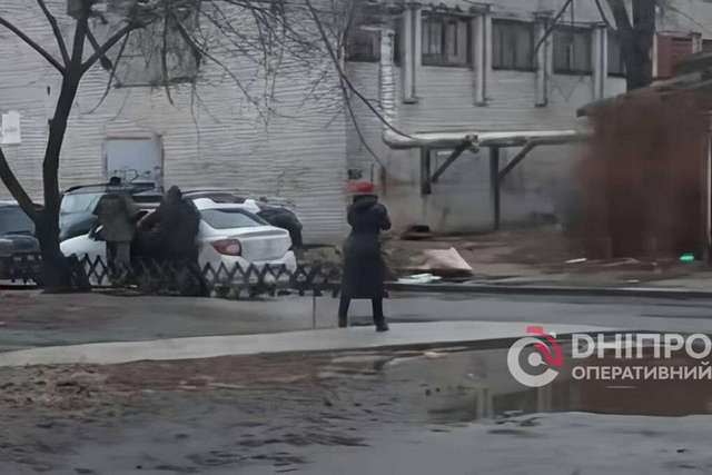 � ������ ����� ������� � ��� ������ ����������� �������� � �����: ��� ������� � �������