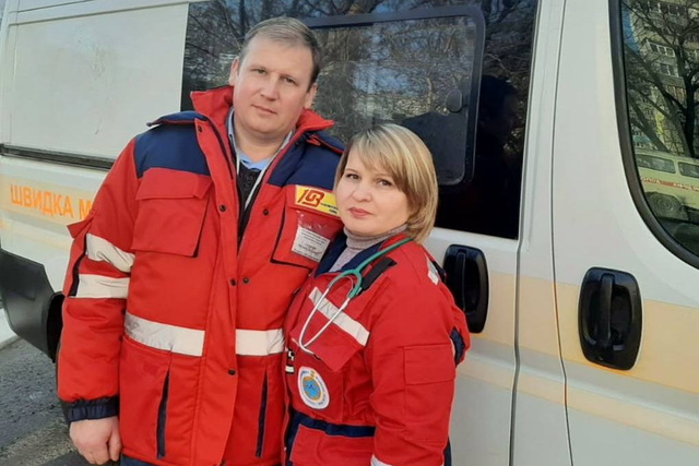 На швидкій допомозі Дніпра процвітає сімейність