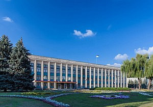 � ���������������� ������ ���������� �� ����������� ������ � ������������ ����� � ������ ������ 