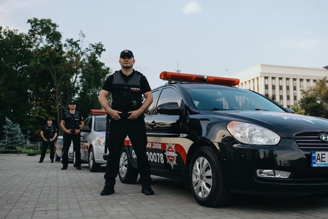 �� ������ 26 ������� ������ �������� ������ 13 ��������� ������