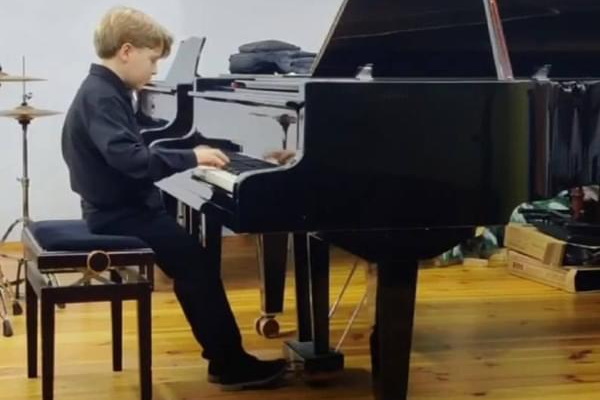 ������������� ������� �������-������� ���������� � �����