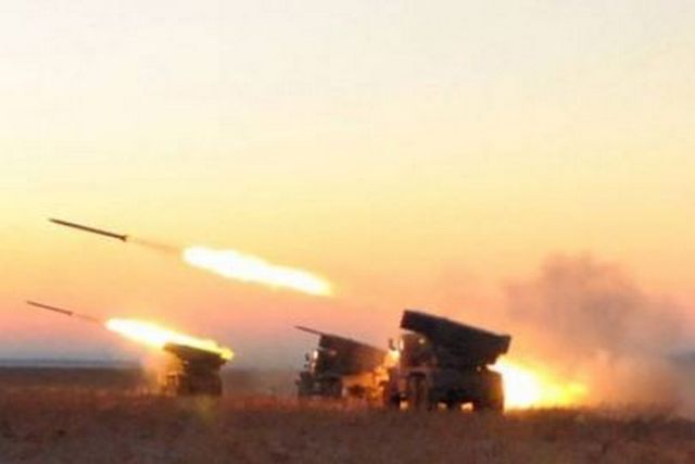 Ночью враг атаковал три района области беспилотниками и артиллерией: двое пострадавших