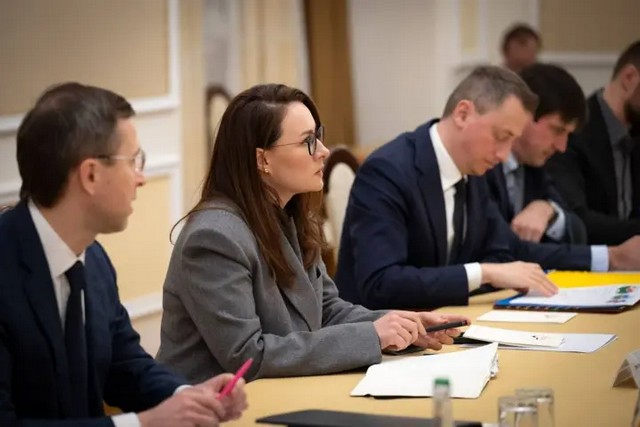 Рынок топлива в Украине стабилен, ажиотаж спадает - Свириденко встретилась с представителями крупнейших сетей АЗС