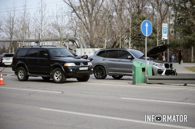 � ������ �� ���������� ������ ����������� Mitsubishi � BMW: ��������� ������ �������� ��������