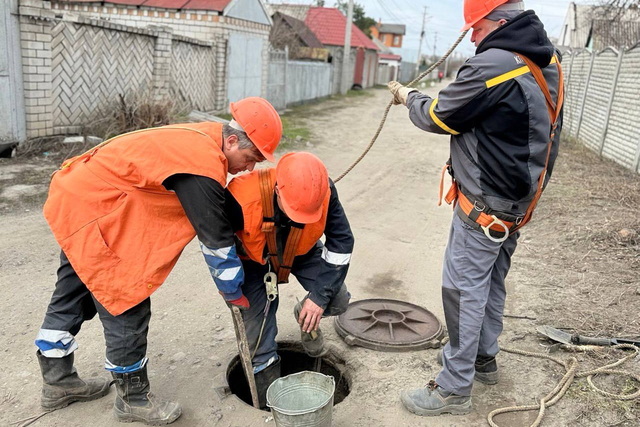 Не платил за воду с 2021 года: в Днепроводоканале показали, как отключают должников от услуг
