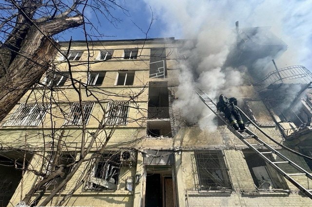 Как себя чувствуют раненные во время сегодняшней атаки на жилой дом