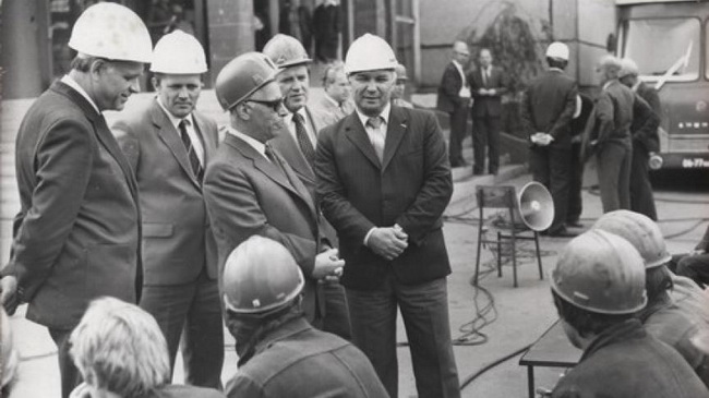 Скончался бывший директор ДМК Юрий Николаевич Борисов