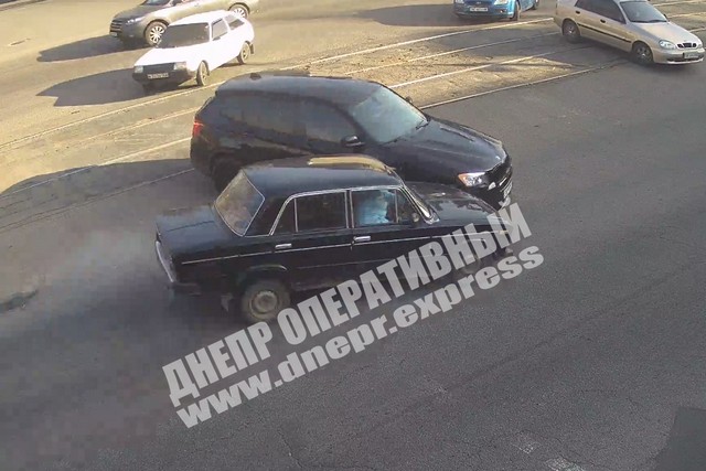        BMW:   
