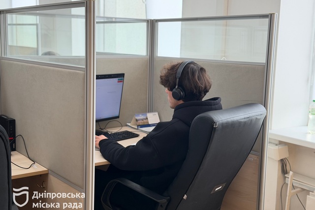 � ������ ������� ����� 1530 ��������� ��������� � ������������ ������ ��������� ����� � ������ 24/7