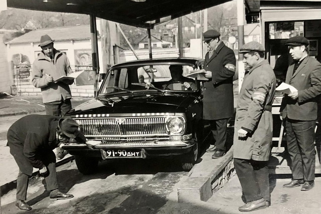 Первый таксопарк Днепра готовится отметить свое 70-летие