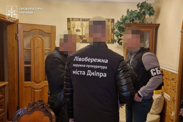 ����� � ���������� ����� �� �������, ��������� ��� ���������: � ������ ����� ��� ������ ��������