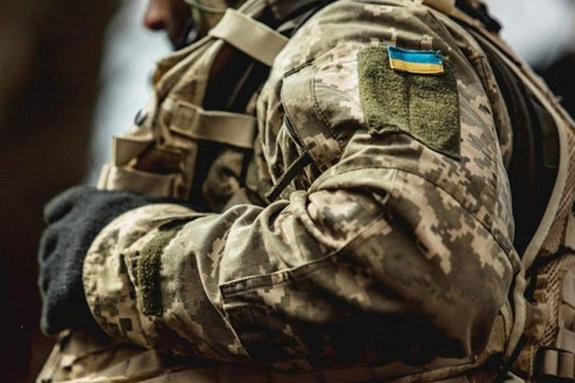 Військовим дозволять звільнятися зі служби, але масової демобілізації не буде, - нардеп