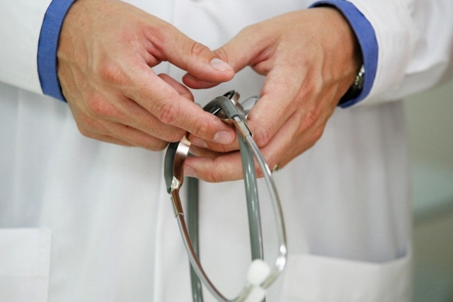 У міських лікарнях Дніпра залишаються 7 постраждалих після ворожої атаки 14 квітня: їхній стан стабільний