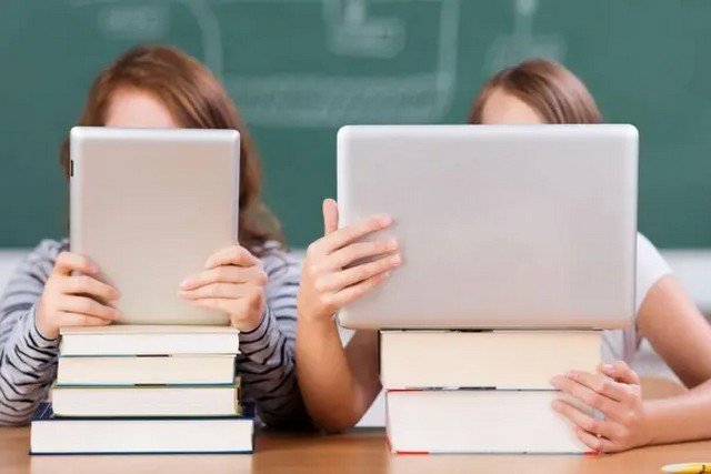 ������ �������� � ������ � ��� ������� ��������������� ���������