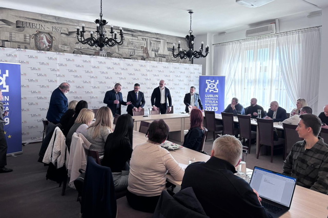 ϳ�������� �� �������������, ������ � ����������� ������� �  ����������� �����������: ��������� �� ���������������� ������� ������