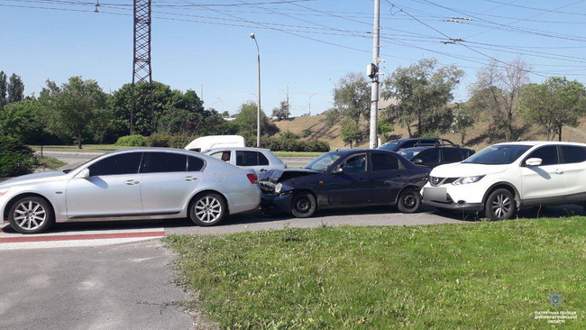       Lexus, Daewoo  Nissan