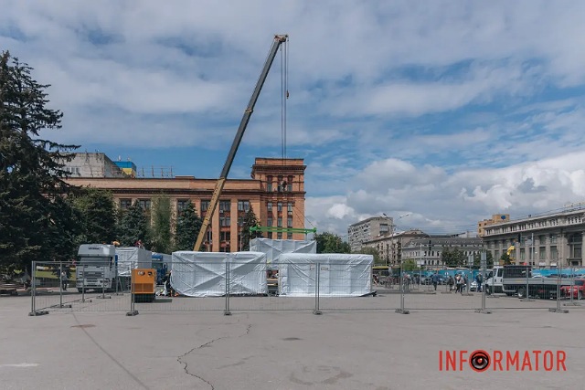 В Днепре на площади Героев Майдана началось строительство