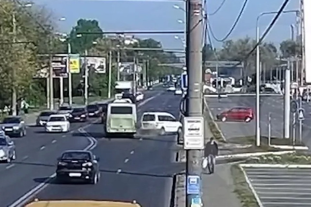      Volkswagen       :   