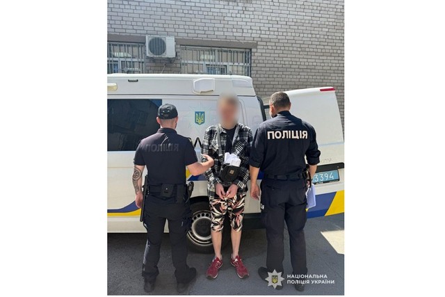 Поджег автомобиль за денежное вознаграждение: следователи Днепра сообщили о подозрении злоумышленнику