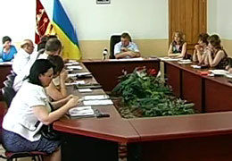 ������ �������� �����������, �������������� ���������� ����� � 300 ������