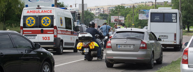     Hyundai   Skoda