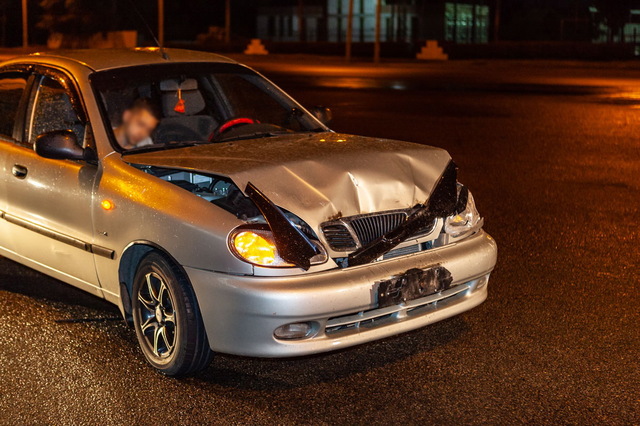      Daewoo Lanos  Mazda 3