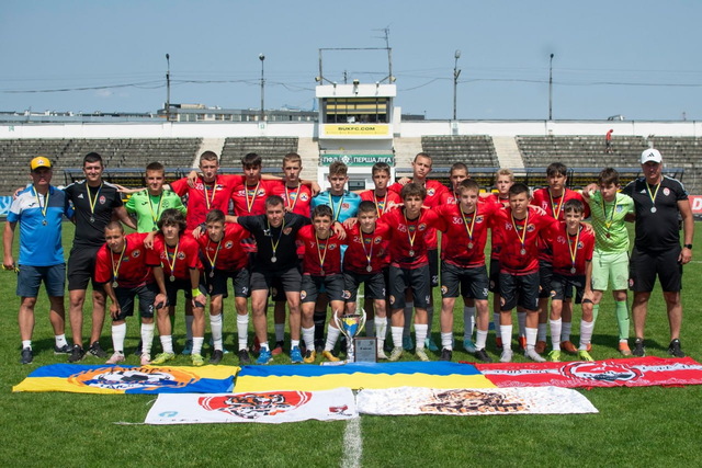         U-15