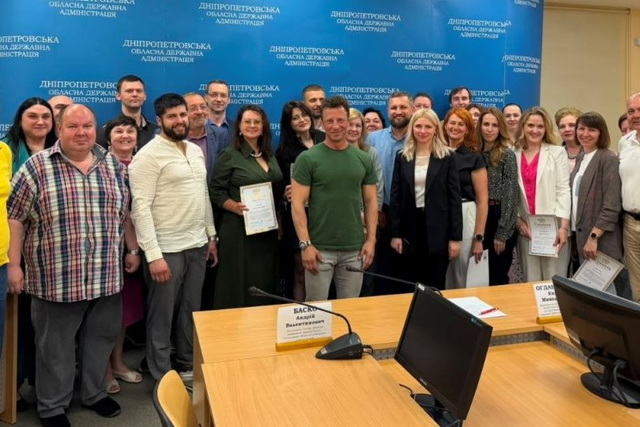 Понад 30 вчених Дніпропетровщини отримали нагороди до Дня хіміка