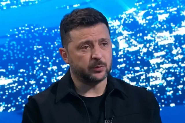Украина будет запускать сотни дронов и ракет, чтобы россияне также ощутили войну - Зеленский
