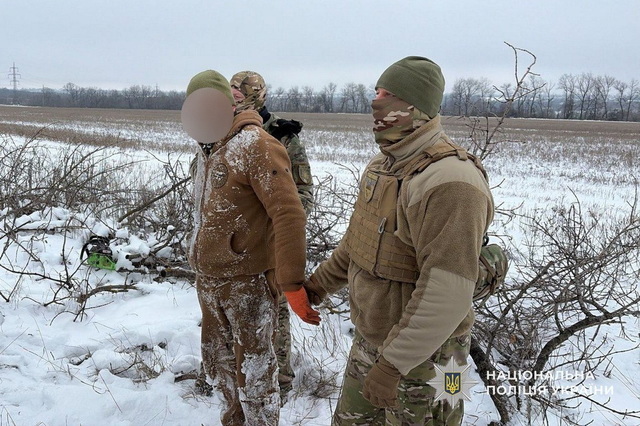 Незаконна вирубка лісу на Дніпропетровщині: поліцейські скерували до суду обвинувальний акт щодо учасників злочинної групи