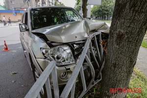 � ����� �� ������� Mitsubishi ����� � ������ �� ���� ������: ���� � ������