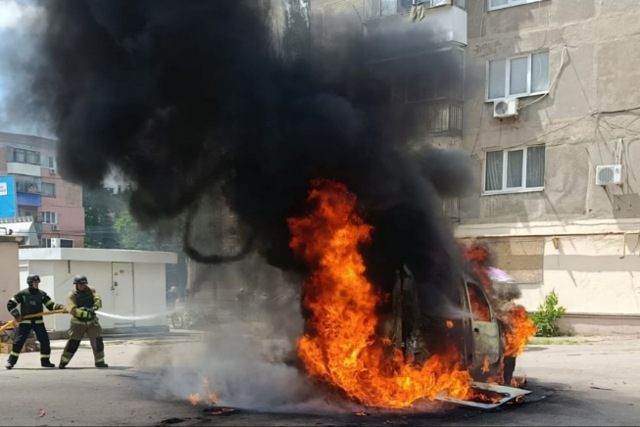 Дев'ятеро людей дістали поранень. Понад 40 разів ворог атакував п'ять районів Дніпропетровщини