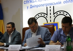 ������� ������� ����� ������������� � ��������� ����� ������ � �����