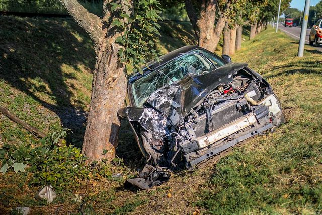 � ������ Subaru ������ � ����� � �������� � ������