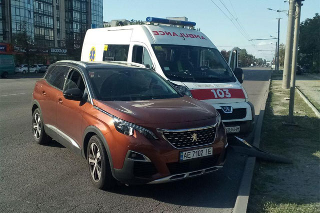   Peugeot     6- 