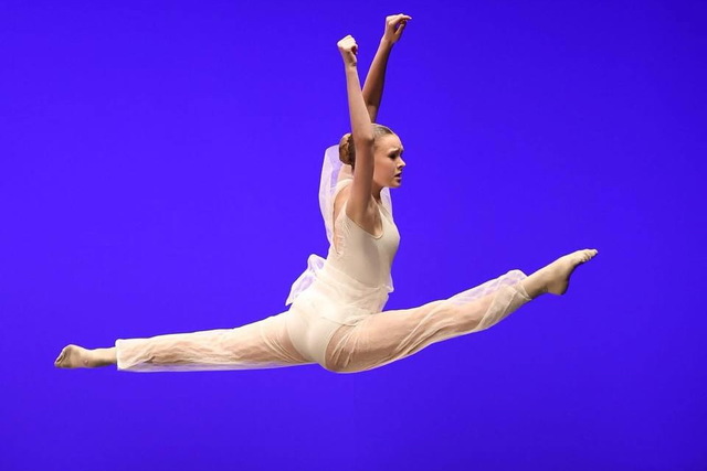   -      DANCE WORLD CUP 2025