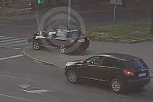      Audi Ⓙ  :   