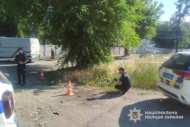 На місці вибуху гранати у Кам’янському працюють поліцейські
