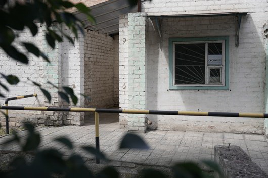 Сховище хлібозаводу в Самару, куди не пустили дітей. Суспільне Дніпро Не пустили дітей в укриття під час атаки шахедів: жителька Самара подаватиме заяву в поліцію