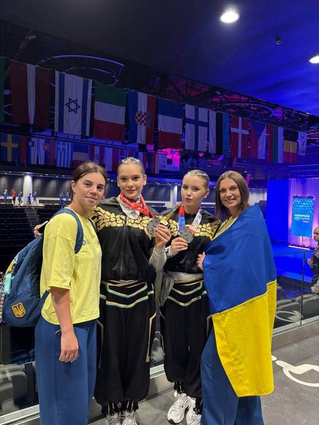 Спортсменки з Дніпра вибороли 3 медалі на чемпіонаті Європи з черліденгу у Чехії