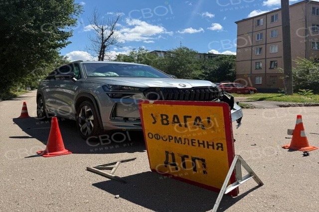 Серйозна ДТП у Кривому Розі: до лікарні госпіталізували водійку та двох підлітків