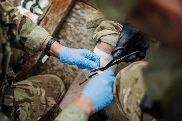 У Міноборони запровадили єдиний електронний амбулаторний журнал для військових замість 11 паперових