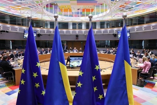 Фото: Пресслужба президента України ЕС согласовал новые условия защиты для украинцев